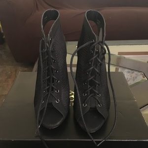 SCENE DEANDRA HIGH HEEL SHOES